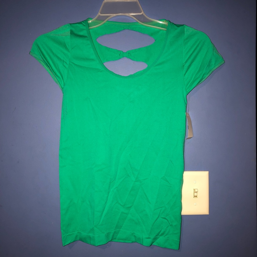 Poof! Women’s short sleeve shirt size s/m